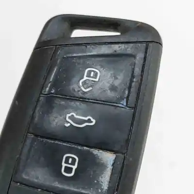 Peça sobressalente para automóvel em segunda mão cartão chave de arranque por seat ateca kh7 (2016-..) off-road referências oem iam 575959752c  