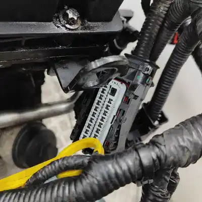 Peça sobressalente para automóvel em segunda mão motor completo por opel mokka / mokka x (2012-..) off-road referências oem iam a16xer  