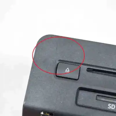 Автозапчастина б/у gps навігаційна система для audi a4 8w2, b9 (2015-..) sedan посилання на oem iam t8ga270,6434a-a270,8w5035021,1131119-00  