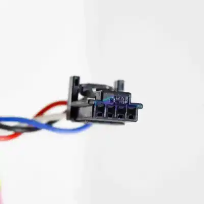 Peça sobressalente para automóvel em segunda mão comandos do volante por peugeot 208 (2012-2020) referências oem iam 631561000a  