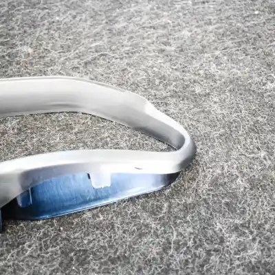 Pezzo di ricambio per auto di seconda mano alloggiamento / cornice quadro strumenti per peugeot 208 (2012-2020) riferimenti oem iam   