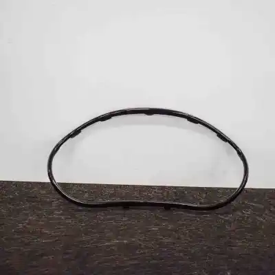 İkinci el araba yedek parçası Gösterge Paneli Muhafazası / çerçevesi için OPEL MOKKA / MOKKA X (2012-..) Off-road OEM IAM referansları GMW15581PBCT77203  