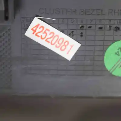 Автозапчастина б/у корпус / рамка панелі приладів для opel mokka / mokka x (2012-..) off-road посилання на oem iam 42520981bcg23272  