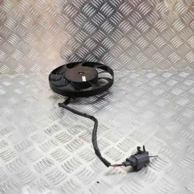 Автозапчастина б/у вентилятор опалення для FORD FOCUS III (2010-2020) Посилання на OEM IAM 50010950,5YY0564,3P435217  