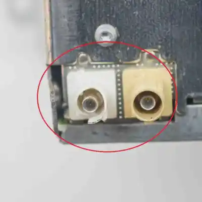 Second-hand car spare part audio system / radio cd for volkswagen passat variant b6 3c5 (2005-2011) estate oem iam references 7643223360,1k0035186p  