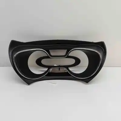 Pezzo di ricambio per auto di seconda mano Alloggiamento / Cornice Quadro Strumenti per RENAULT CAPTUR J5_ (2013-..) Hatchback Riferimenti OEM IAM 682507627R  
