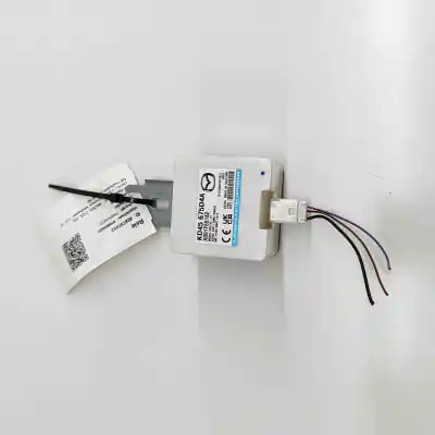 Pezzo di ricambio per auto di seconda mano Centralina Keyless per MAZDA 2 DL, DJ (2014-..) Hatchback Riferimenti OEM IAM KD45-67-5D4A  