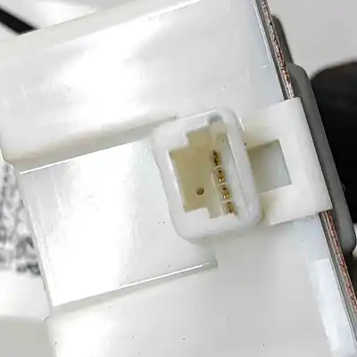 Pezzo di ricambio per auto di seconda mano centralina keyless per mazda 2 dl, dj (2014-..) hatchback riferimenti oem iam kd45-67-5d4a  