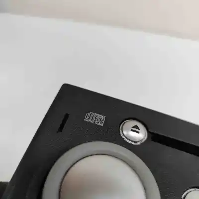 Gebrauchtes Autoersatzteil audiosystem / radio-cd zum mitsubishi colt vi z3_a, z2_a (2002-2012) oem-iam-referenzen mr587702  