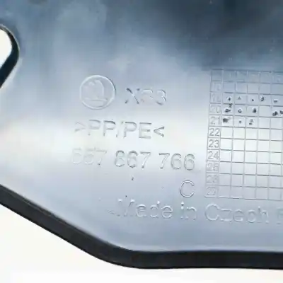 Pezzo di ricambio per auto di seconda mano rivestimento montante anteriore destro per skoda kamiq (2019-..) off-road riferimenti oem iam 657867766c  