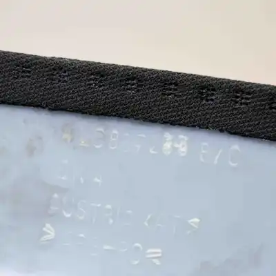 Pièce détachée automobile d'occasion enjoliveur montant avant gauche pour audi q7 4l (2006-2015) références oem iam 4l0867233b,4l0867233c  