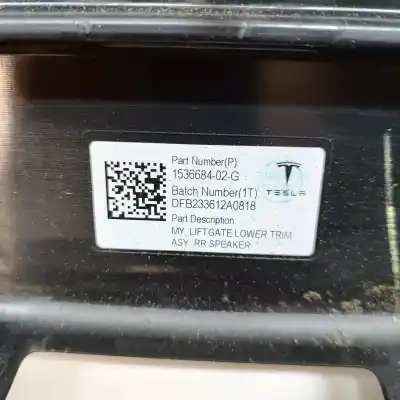 Pezzo di ricambio per auto di seconda mano rivestimento porte posteriore per tesla model y (2019-..) off-road riferimenti oem iam 177177800a,153668402g  