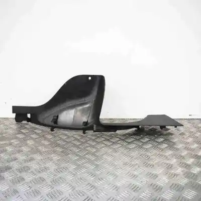 Peça sobressalente para automóvel em segunda mão acabamento do estribo interior traseiro esquerdo por renault captur j5_ (2013-..) hatchback referências oem iam 769545360r  