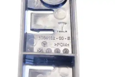 Second-hand car spare part right front bumper bracket for tesla model 3 (2018-..) sedan oem iam references 1084182-00-e  