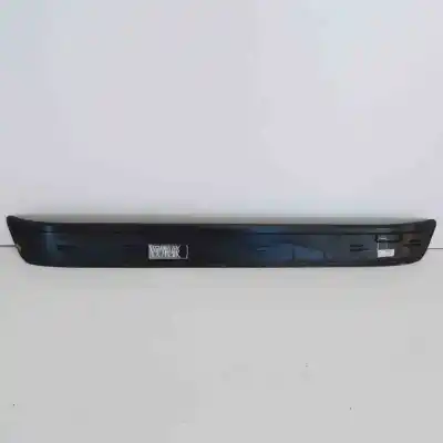 Second-hand car spare part front right interior door sill trim for bmw 3 e90 (2004-2011) sedan oem iam references 7060280,7172296  