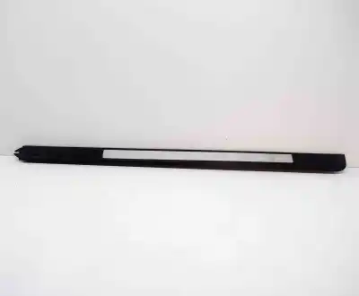 Peça sobressalente para automóvel em segunda mão Acabamento Do Estribo Interior Dianteiro Direito por AUDI A8 D3 4E2, 4E8 (2002-2010) Referências OEM IAM 4E0853986B  