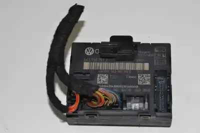 Peça sobressalente para automóvel em segunda mão Unidade De Controlo Da Porta Dianteira Direita por AUDI A4 8K2, B8 (2007-2015) Referências OEM IAM 8K0959793  