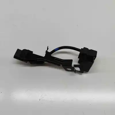 Автозапчасти б/у датчик абс за audi a8 d3 4e2, 4e8 (2002-2010) ссылки oem iam 4e0616576j,4e0907651g  