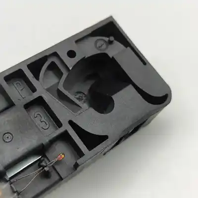 Peça sobressalente para automóvel em segunda mão medidor de massa de ar por opel ampera (r12) ev 150 referências oem iam 13301682  