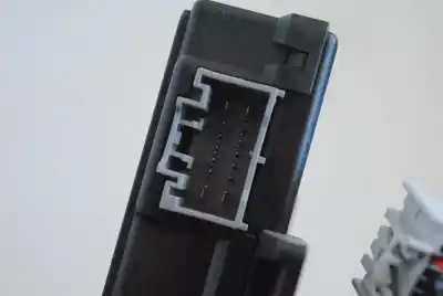 Second-hand car spare part tailgate / trunk control unit for kia stinger ck (2017-..) hatchback oem iam references 95470-j5100  