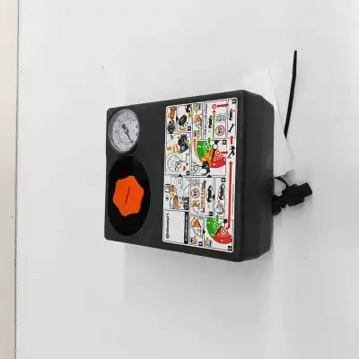 Peça sobressalente para automóvel em segunda mão Compressor De Suspensão por NISSAN LEAF (ZE0) ELECTRIC Referências OEM IAM 57350-BV80A  