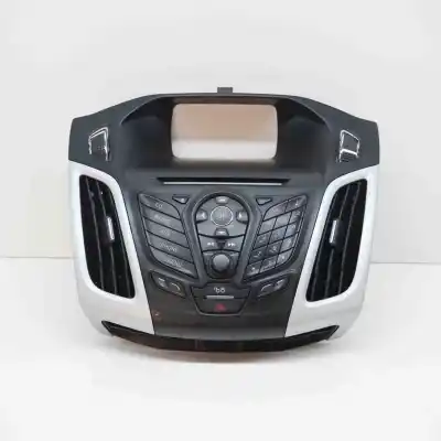 Pezzo di ricambio per auto di seconda mano Modanatura Cornice Radio per FORD FOCUS III (2010-2020) Riferimenti OEM IAM 331410000,BM51A014L21BE,BM51A014L21AE,BM51A014L20A  