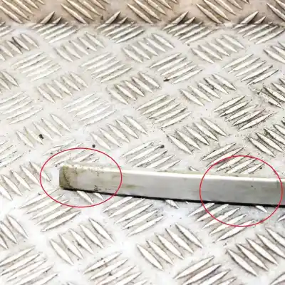 Peça sobressalente para automóvel em segunda mão moldura do farol esquerdo por ssangyong kyron (2005-2014) referências oem iam 8310109150  