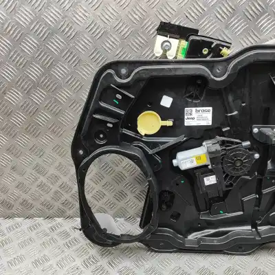 Second-hand car spare part passenger side right window regulator for jeep compass (mk49) 2.2 crd 4x4 oem iam references 69013679,0521606800  