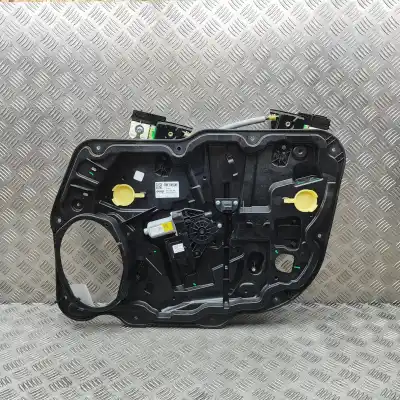 Peça sobressalente para automóvel em segunda mão ELEVADOR DE VIDROS DIANTEIRO DIREITO por JEEP COMPASS (MK49)  Referências OEM IAM 69013679,0521606800  