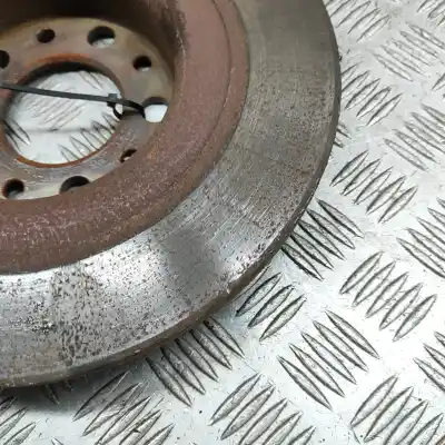 Peça sobressalente para automóvel em segunda mão disco de travão traseiro por jeep compass (mk49) 2.2 crd 4x4 referências oem iam 52104245  