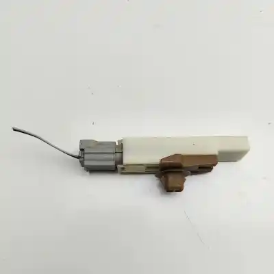 Piesă de schimb auto la mâna a doua ANTENA pentru SUBARU FORESTER (SH_) 2.0 AWD (SHJ) Referințe OEM IAM 88851FJ021  