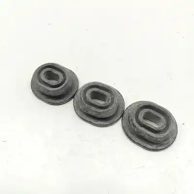 Piesă de schimb auto la mâna a doua CARCASA RADIATORULUI pentru SKODA SUPERB II 3T4 (2008-2015) Referințe OEM IAM 1K0121367F  