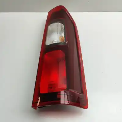 Pezzo di ricambio per auto di seconda mano LUCI POSTERIORI DESTRA per OPEL VIVARO FURGÓN (2014-..) Commercial Riferimenti OEM IAM 265504656R  