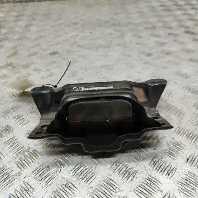 Second-hand car spare part LEFT ENGINE SUPPORT for SEAT ATECA KH7 (2016-..) Off-road OEM IAM references 5Q0199555BG  