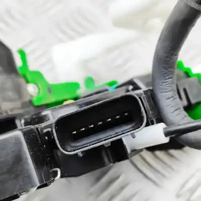 Second-hand car spare part left front door lock for kia cee\´d jd (2012-2018) oem iam references 81320-a2420  