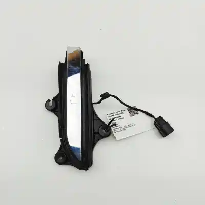 Tweedehands auto-onderdeel binnenhandgreep links voor voor tesla model x (2013-..) hatchback oem iam-referenties 1035418-99-d  