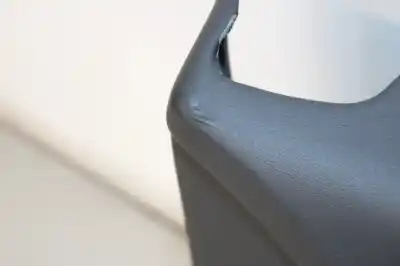 Pezzo di ricambio per auto di seconda mano rivestimento porta anteriore destro per volvo v60 (2010-2018) riferimenti oem iam 8635857  