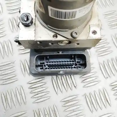 Peça sobressalente para automóvel em segunda mão bomba abs por kia cee\´d jd (2012-2018) referências oem iam 61589-45200  