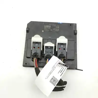 İkinci el araba yedek parçası KONFOR MODÜLÜ için VOLKSWAGEN CRAFTER PLATFORM/CHASSIS SZ_ (2017-..) Commercial OEM IAM referansları 5Q0937084DN,A3C04273402,5WK50254,A2C53394288  