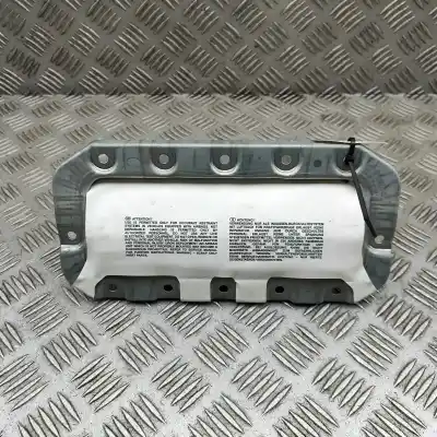 Pièce détachée automobile d'occasion AIRBAG AVANT DROIT pour BMW 3 F30, F80 (2011-2019) Références OEM IAM 9205197  
