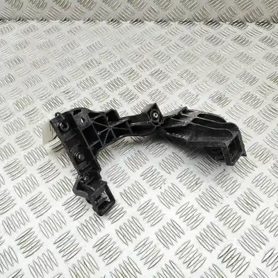 Second-hand car spare part left headlight support for kia cee\´d jd (2012-2018) oem iam references 64156-a2000  