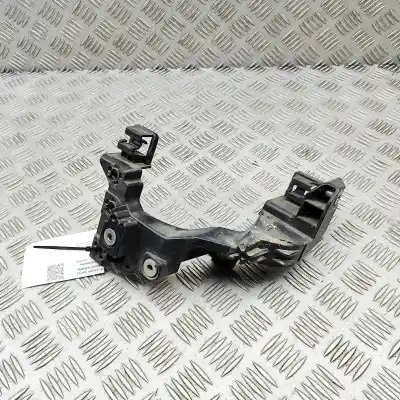 Second-hand car spare part Left Headlight Support for KIA CEE\´D JD (2012-2018) OEM IAM references 64156-A2000  
