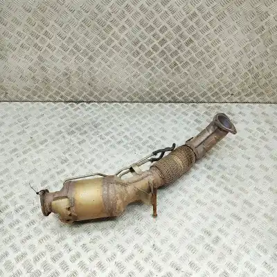 Second-hand car spare part POWER CONVERTER for VOLVO V60 II 225, 227 (2018-..) Estate OEM IAM references 32330747  