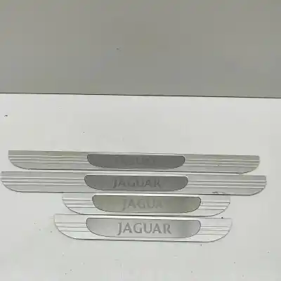 Peça sobressalente para automóvel em segunda mão KIT DE GUARNIÇÃO DA PORTA por JAGUAR XJ X350 (2003-2009) Referências OEM IAM IR83-13244-AD,XR83-5413208-BD  