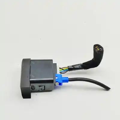 Peça sobressalente para automóvel em segunda mão conector usb por kia cee\´d jd (2012-2018) referências oem iam 96120-a2300  
