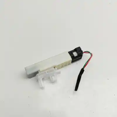 Pezzo di ricambio per auto di seconda mano antenna per mazda 3 hatchback bp (2018-..) hatchback riferimenti oem iam kd476-76-nxa  