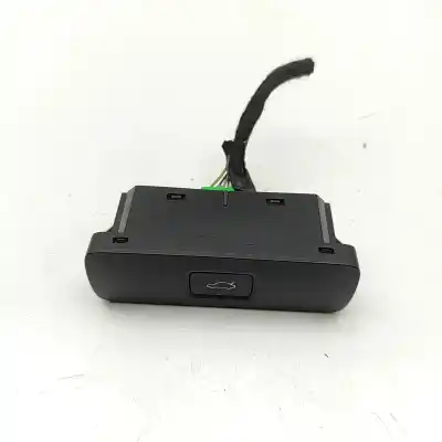 Peça sobressalente para automóvel em segunda mão BOTÃO DO PORTA-MALAS por VOLVO V90 II ESTATE (2020-..) Estate Referências OEM IAM 32350330  