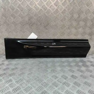 Peça sobressalente para automóvel em segunda mão MOLDURA DA PORTA TRASEIRA DIREITA por VOLVO XC60 II 246 (2017-..) Estate Referências OEM IAM 31440305,31440297,39845998  