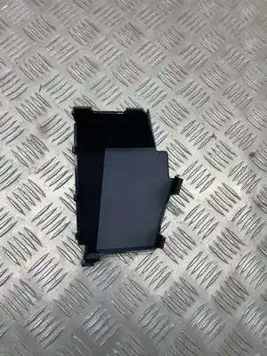 Peça sobressalente para automóvel em segunda mão Entrada De Ar por BMW F40 (2019-..) Referências OEM IAM 8070943,51118070943  