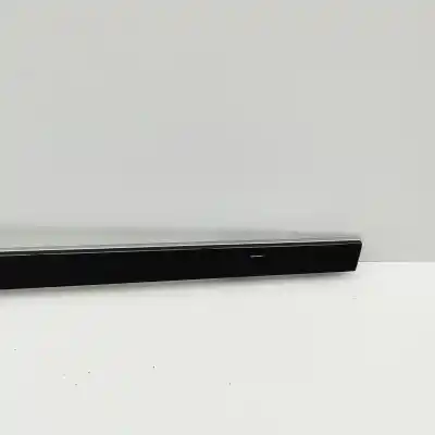 Peça sobressalente para automóvel em segunda mão moldura da porta traseira direita por tesla model x (2013-..) hatchback referências oem iam 1036081-10-a  